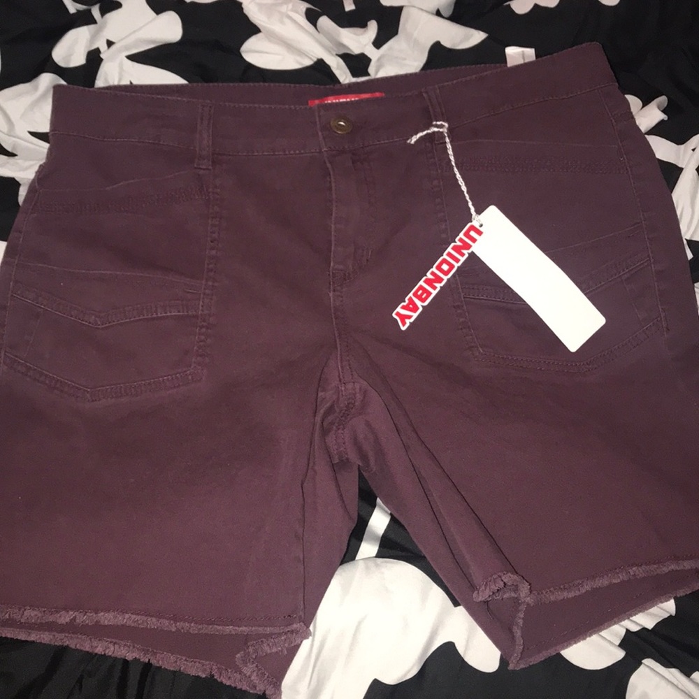 Purplish Shorts (burgundy)